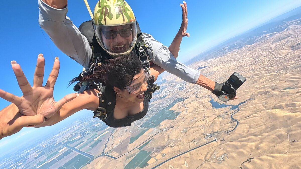 Aerial skydiving photography