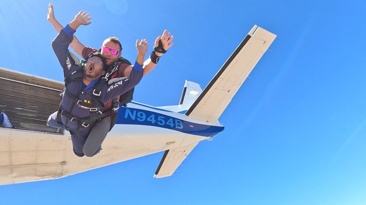 Portrait in freefall